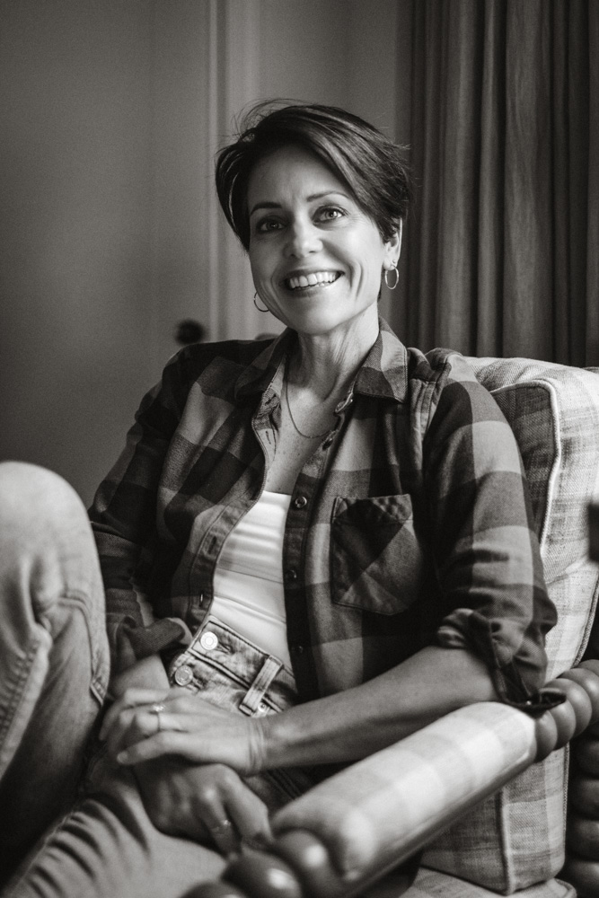 Portrait of Jocelyn Gardiner, conference and event photographer based in Midway, Utah